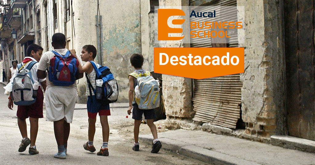 AUCAL Bussines School Blog educacion ¿La educación resuelve la desigualdad social?