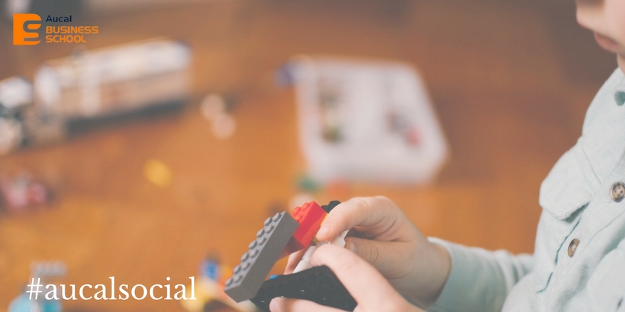 AUCAL Bussines School Blog Social Adicción a la tecnología
