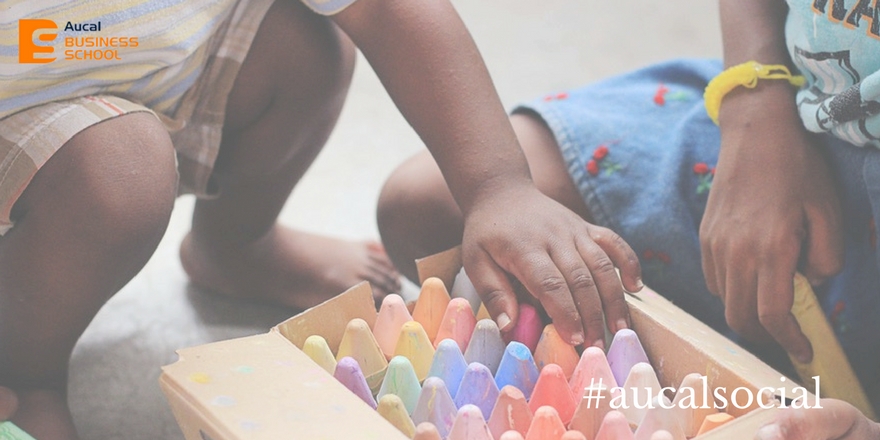 AUCAL Bussines School Blog educacion ¿Qué significa compartir en la infancia?