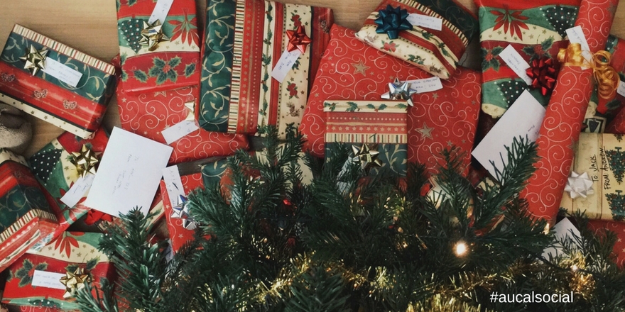 AUCAL Bussines School Blog educacion Consecuencias del consumismo navideño en los niños
