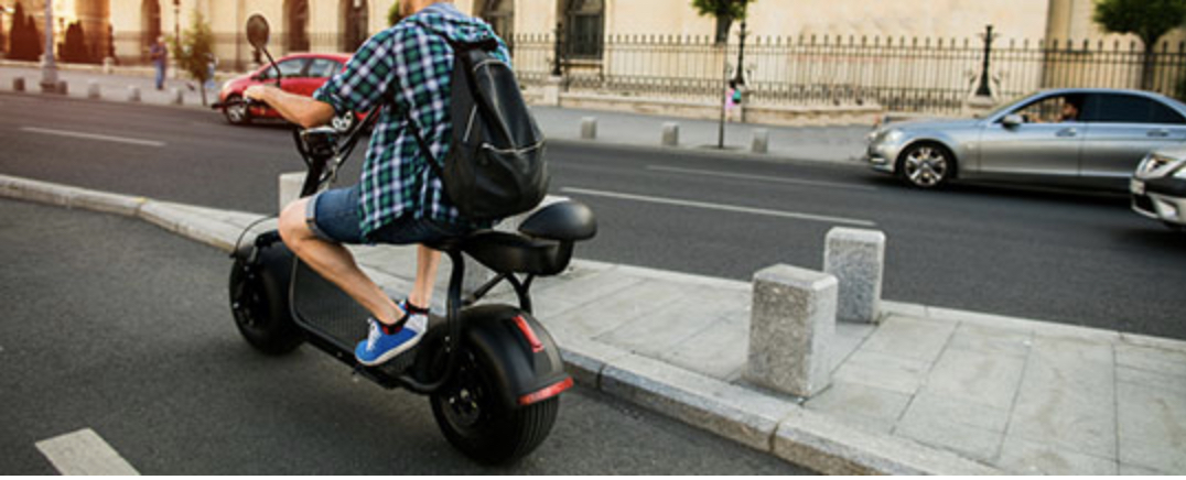 AUCAL Bussines School Blog educacion La moda de los patinetes eléctricos… ¿Un buen regalo para los niños?